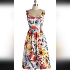 Donna Morgan Multicolor Floral Midi Dress